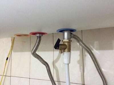 热水器泄压管
