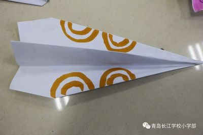 纸飞机竞赛用的是什么纸