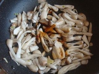 鸡腿菇做法大全家常