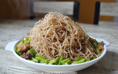 红烧肉面条的做法大全家常