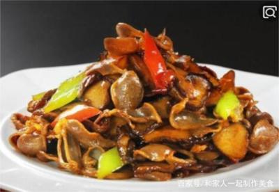 炒鸡肉香菇杏鲍菇