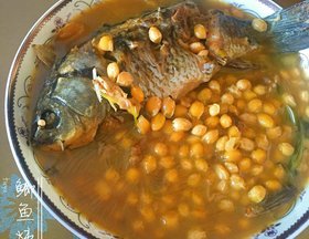 鲫鱼炖豆的做法大全家常