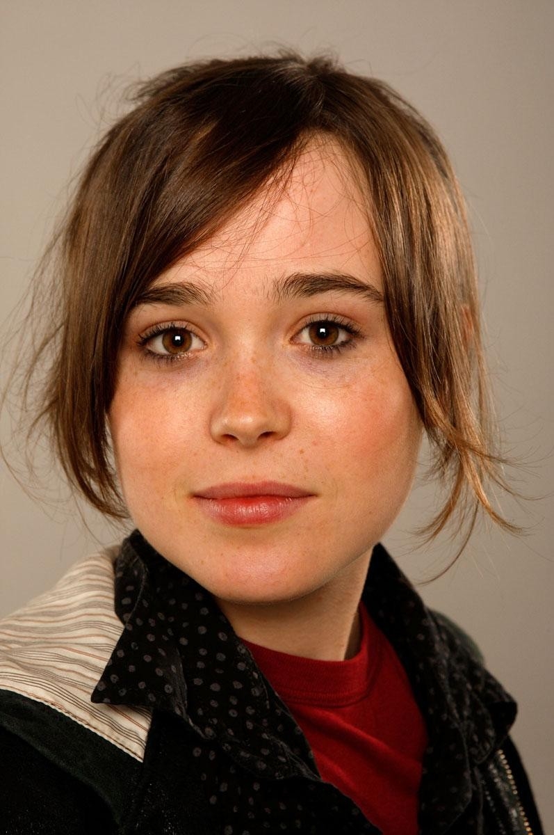 艾伦·佩姬高清写真