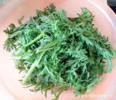咳嗽可以吃茼蒿吗