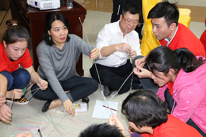 正前方金服《从优秀走向卓越》活动回顾:禹荣.