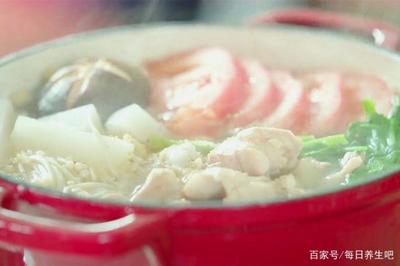 干的香菇鸡肉汤