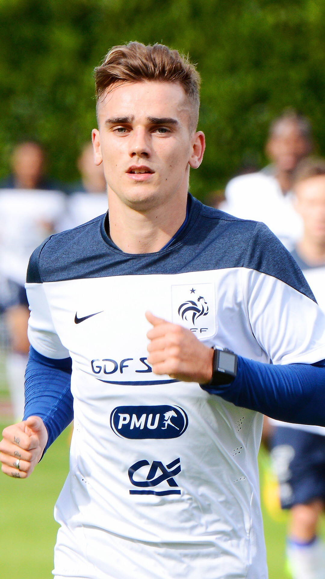 壁纸秀:格列兹曼 - 马德里竞技|格列兹曼|懂球帝