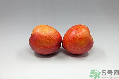咳嗽能吃桃子吗