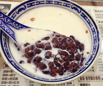 红豆花生复合奶的制作方法