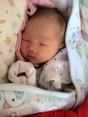40天的宝宝肚子胀气怎么办