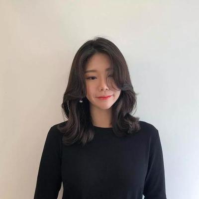 菱形脸短发好还是长发