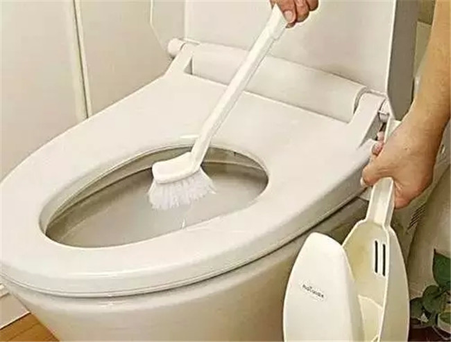 如何清洗马桶