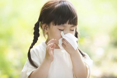 小孩每个月都发烧正常吗