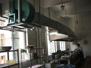 厨房送鲜风管道高度