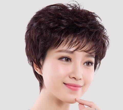三十多岁女人发型照片