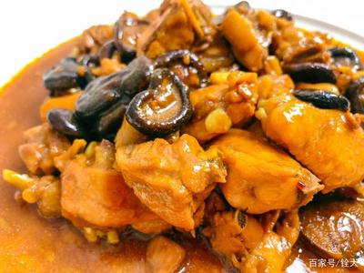 香菇鸡肉红枣