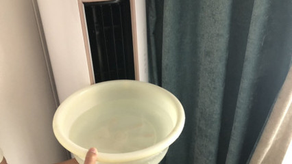 房间里放盆水