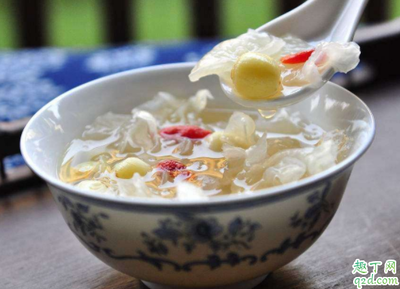 怀孕能吃银耳莲子羹吗