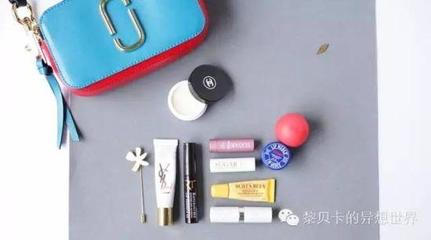 女生润唇膏哪个牌子好