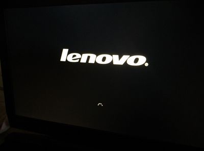 电脑开机出现lenovo