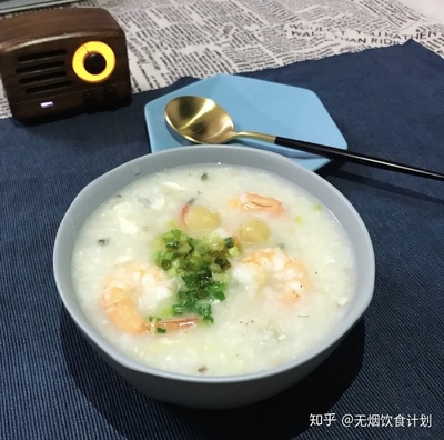 芹菜鲜虾球的做法大全家常