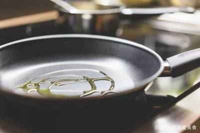 排厨房地油用什么