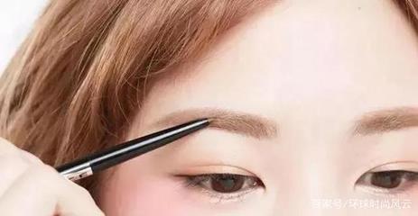 眼线笔可以画眉吗