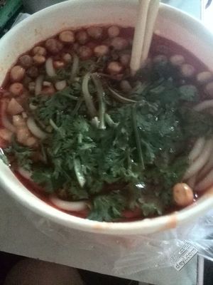 怀孕可以吃酸辣粉么