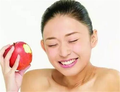 苹果皮去痘痘吗