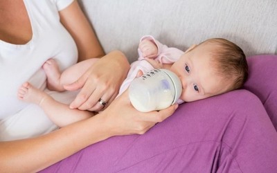 泡婴儿奶粉的正确方法