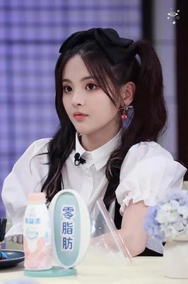双马尾明星