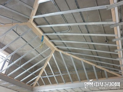 吊顶龙骨条尺寸多少厘米