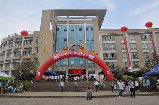 共青到南昌动车