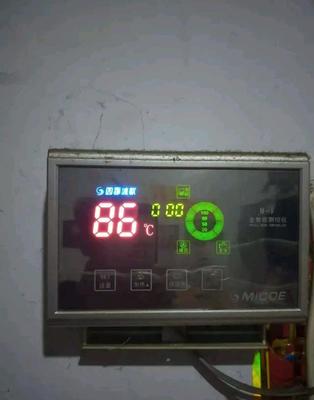 太阳能热水器上水时间
