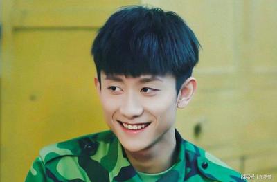 张一山是什么星座