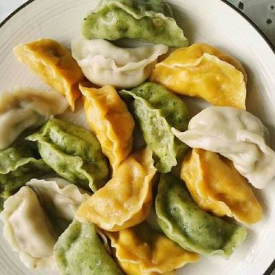 三色水饺制作方法