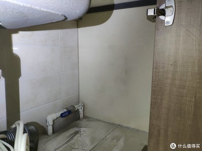 橱柜水管高度