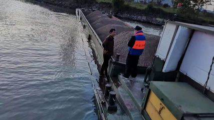 船舶打水翻新
