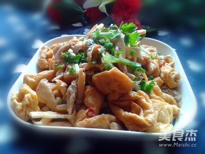 家常炒豆腐泡