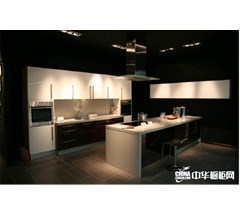 南京菲林格尔衣柜橱柜店面