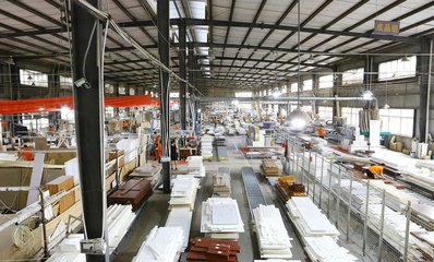 全屋定制家具生产线
