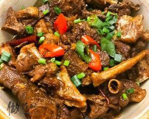 焖鹅的制作方法