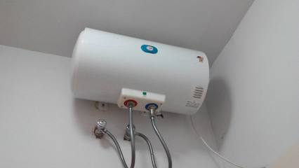 水压低热水器不出热水怎么办
