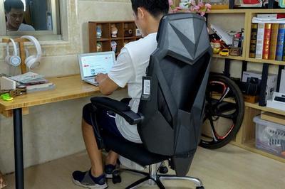 坐着脚麻是怎么回事