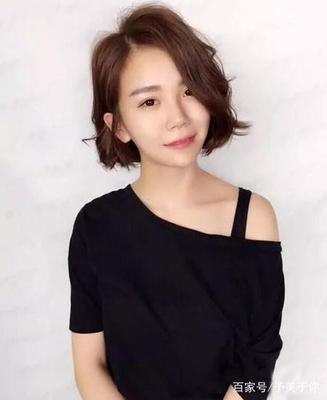 齐耳短发怎么烫才好看