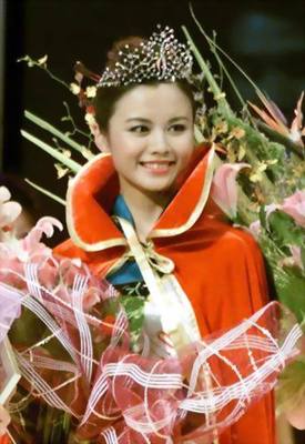 陈娜良子写真图片-自制1680x1050壁纸.-明星写.