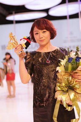 [专访]刘薇:我苛求完美 细节助我成功_时尚_腾.