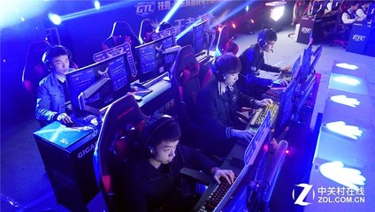 新易娱乐网官方细节特写:气垫与鞋底纹路