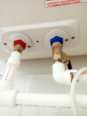 家用电热水器多少瓦
