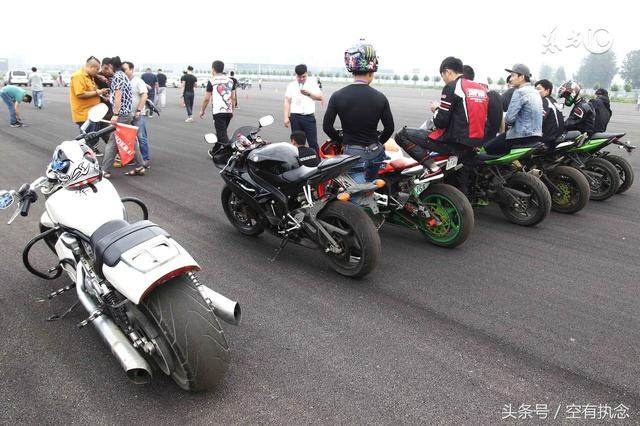 摩托车上高速最新规定